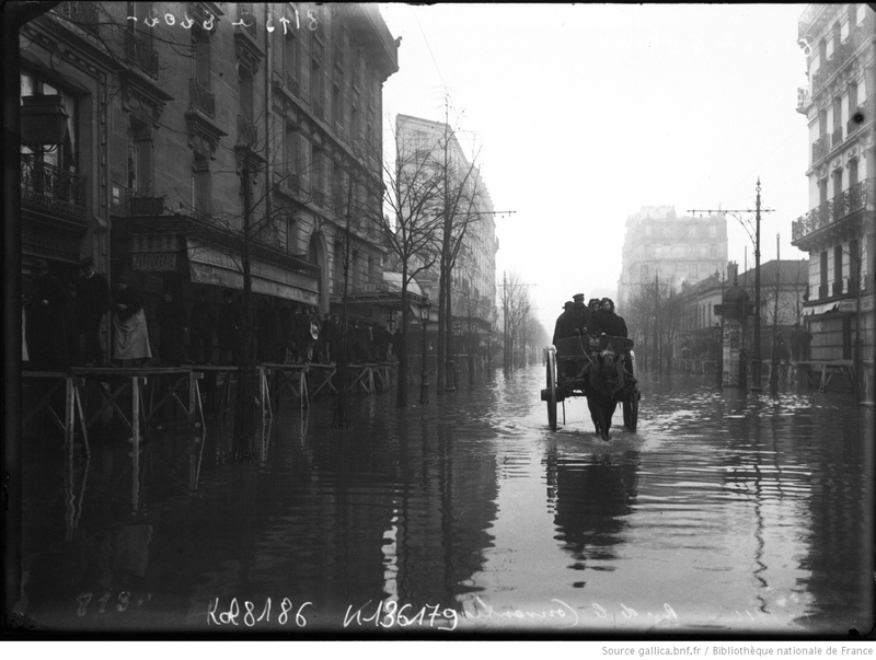 1910 flood in Paris. Photo Courtesy of National Library of France